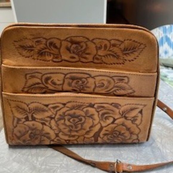 Vintage Hand Tooled Leather Handbag - Picture 2 of 7